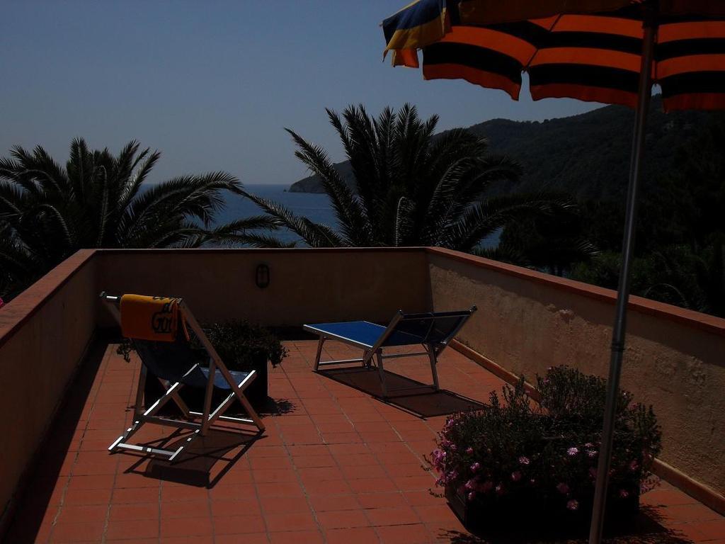 Casa Del Golfo Aparthotel Lacona Cameră foto